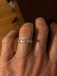 5 stone diamond trellis band