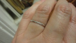 Platinum F/G-VS Single-Cut Diamond Band