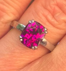 3.17ct Jeff White Purple Garnet Platinum Solitaire