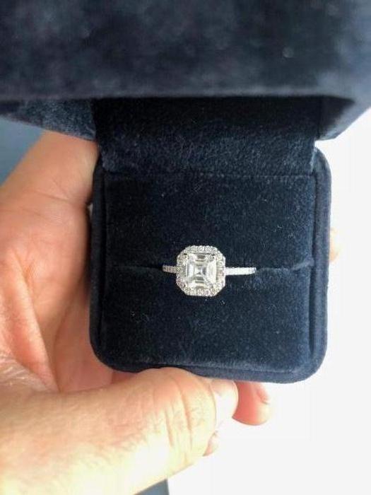 1.25 ct / 6.5 mm Asscher Forever One Halo 14k Gold