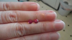 1.26tcw Ruby pair - 5mm round