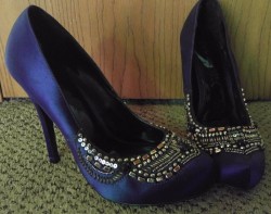 New Purple Love Label Beaded Heels Size 8